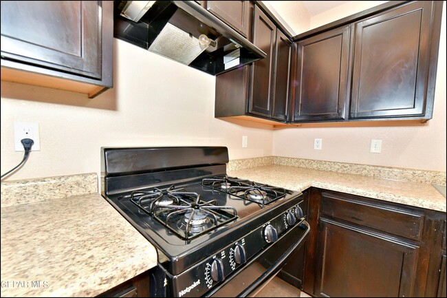 Building Photo - 916 Villa Seca Dr