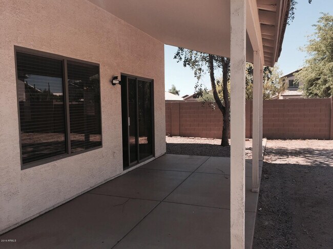 Building Photo - 16210 N 162nd Dr