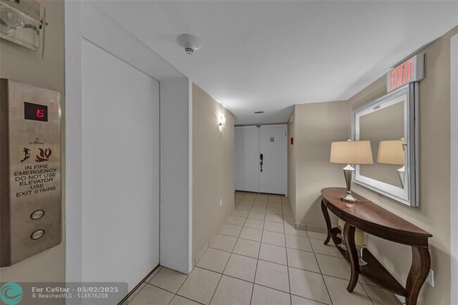 Building Photo - 936 Intracoastal Dr