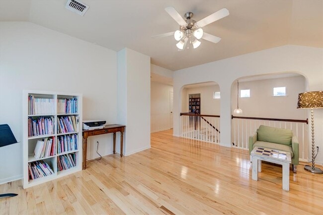 Building Photo - 11129 Cap Stone Dr