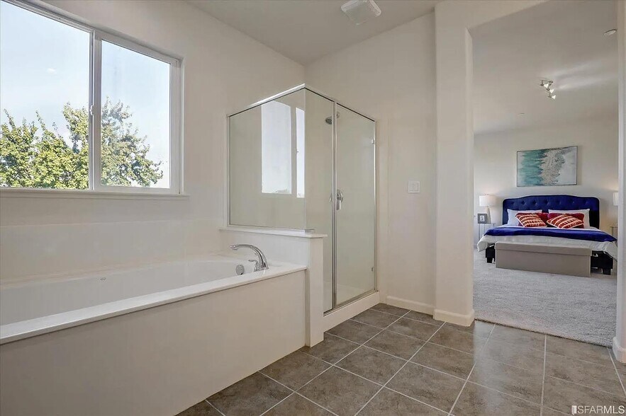 Building Photo - 5608 Monaghan Way