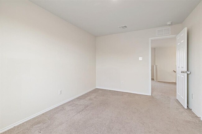 Building Photo - 201 Katie Elder Dr