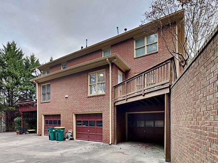 Building Photo - 8878 Carroll Manor Dr