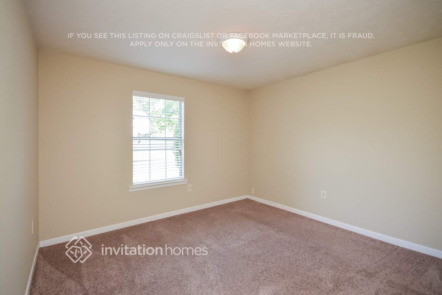 Building Photo - 3508 Tiffany Dr SE