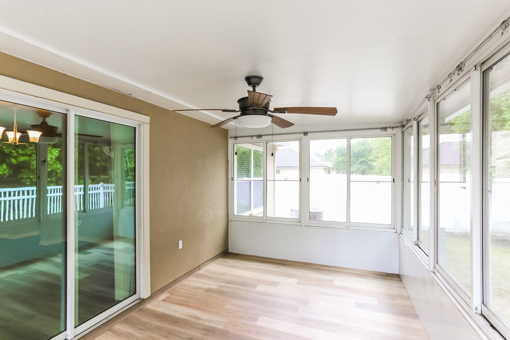 Building Photo - 3703 Summit Oaks Dr
