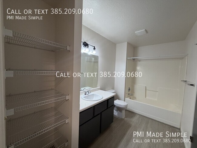 Building Photo - 1466 S 100 E