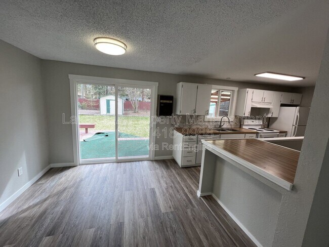 Building Photo - 3412 Belmont Rd