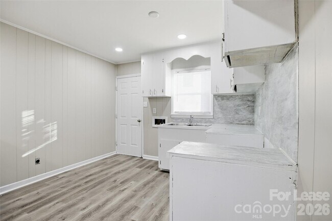 Building Photo - 107 Friedheim Rd