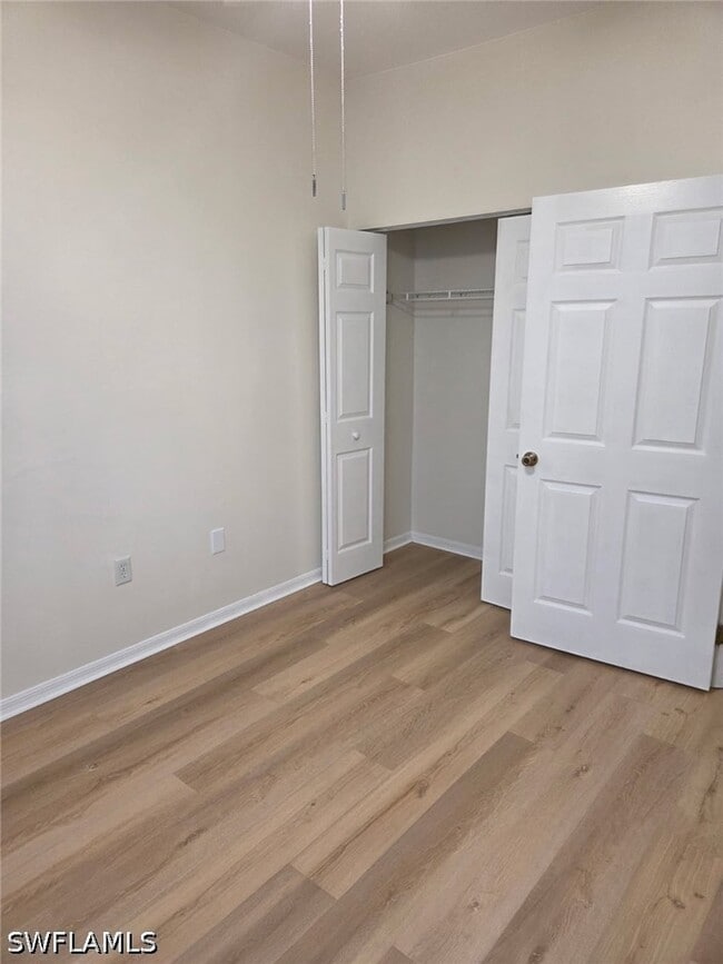 Building Photo - 15417 Bellamar Cir