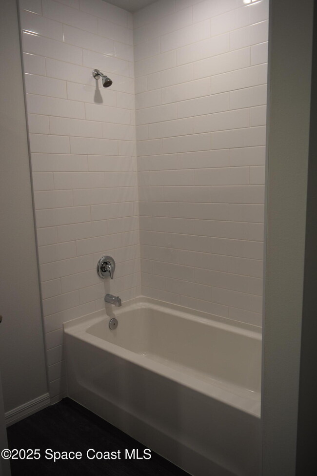 Building Photo - 3094 San Filippo Dr SE