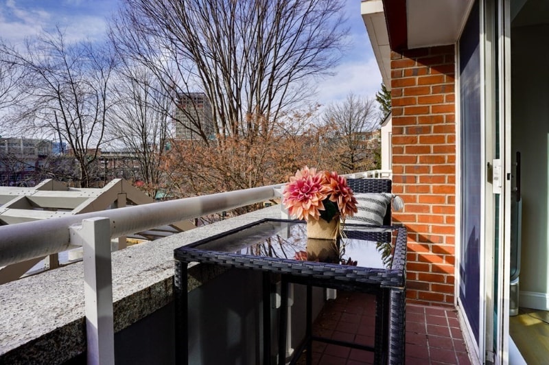 Building Photo - 4 Canal Park