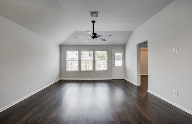 Building Photo - 2015 Upland Plover Ct