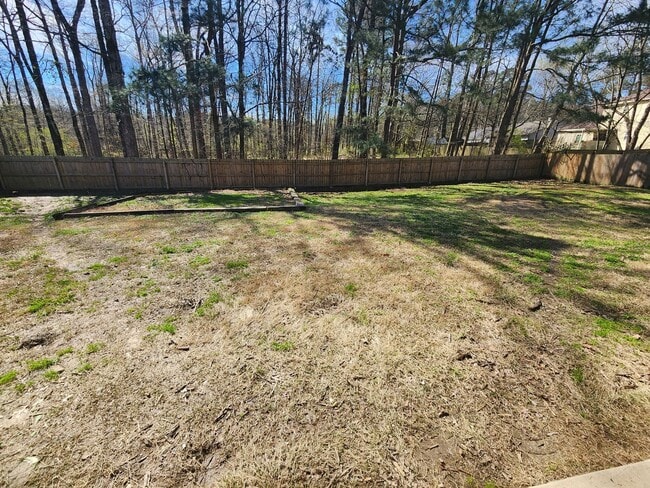 Building Photo - 2511 Eagle Run