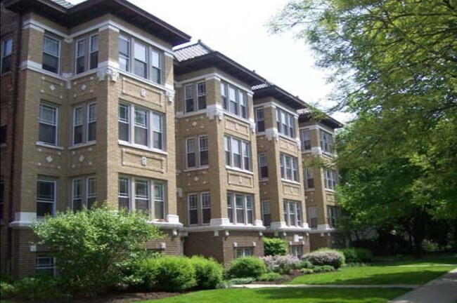 Primary Photo - 400 N Taylor Ave