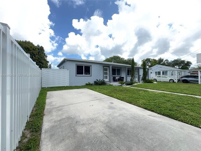 Building Photo - 1250 NW 57th St