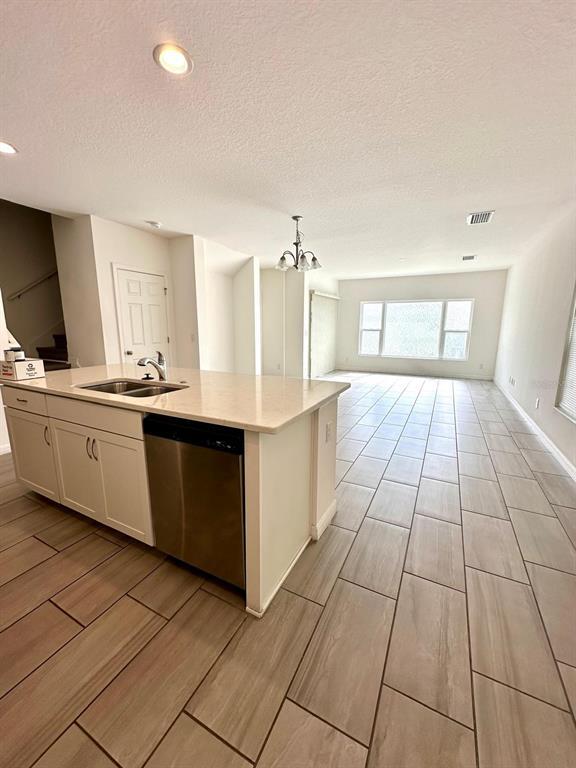 Building Photo - 5010 Greenbank Ln