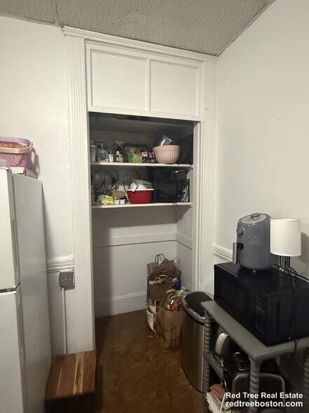 Building Photo - 238 Hemenway St