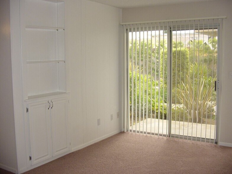 Building Photo - 3654 42nd St