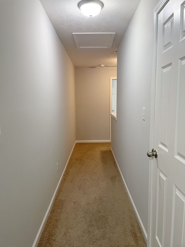 Building Photo - Upper Stone Apartments