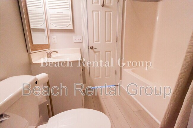 Building Photo - 4729 Wild Iris Dr