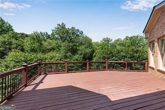 Building Photo - 5861 Yoshino Cherry Ln NE