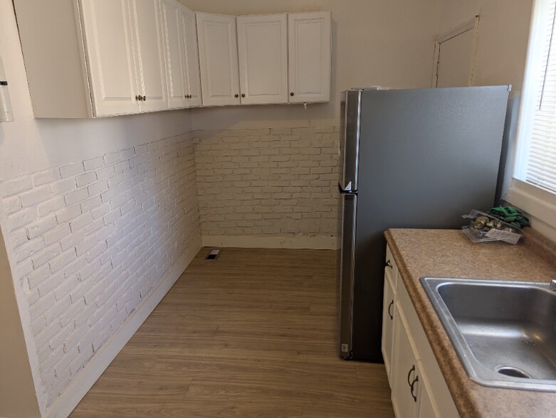 Building Photo - 1492 Princess Ave