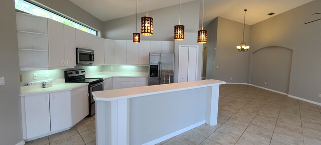 Building Photo - 1171 Siesta Key Cir