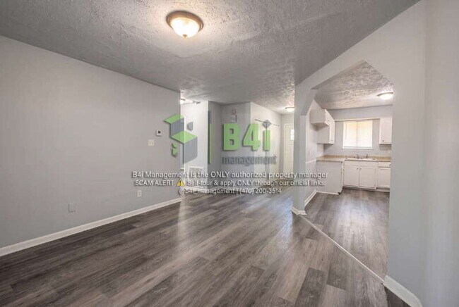 Building Photo - 716 Dunaire Way