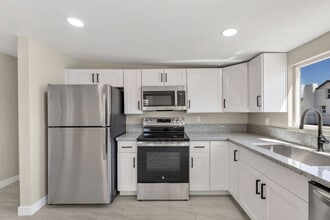 Building Photo - 1331 W Speedway Blvd