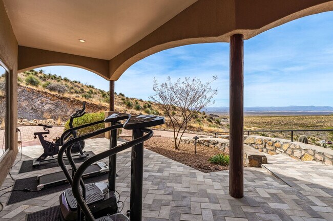 Building Photo - 12705 Chuck Wagon Rd