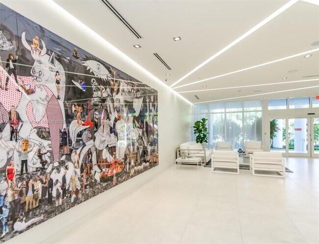 Building Photo - 4250 Biscayne Blvd