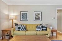 Building Photo - 5110 Pine Trail Dr