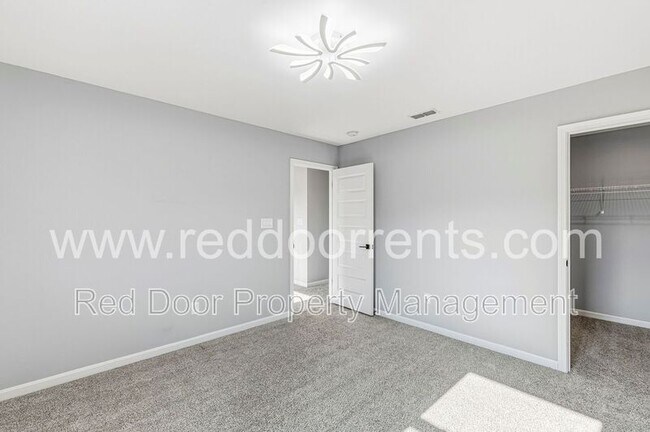 Building Photo - 7941 Nicoson Ln