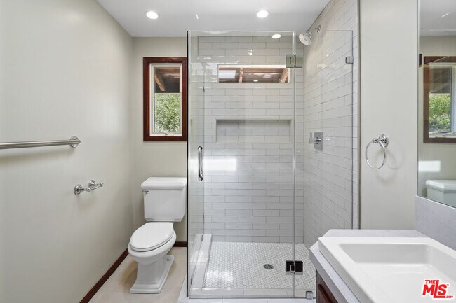 Building Photo - 3217 Colony View Cir