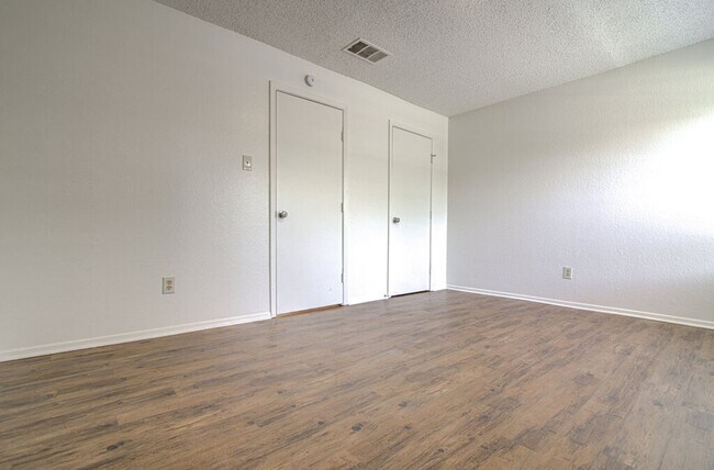 Building Photo - 8000 West Gate Blvd