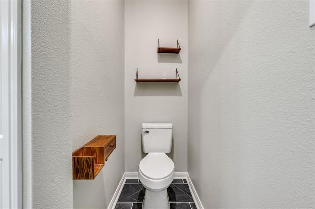 Building Photo - 3015 Watercrest Dr