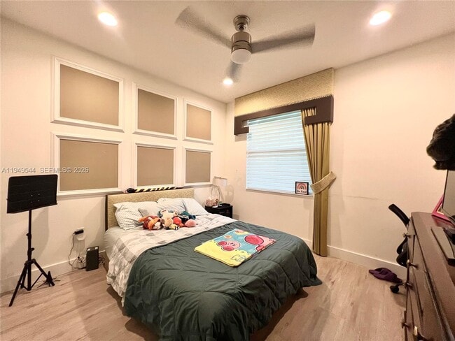 Building Photo - 3330 NW 126th Terrace