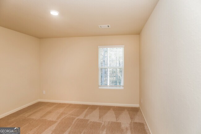Building Photo - 320 Augusta Woods Dr