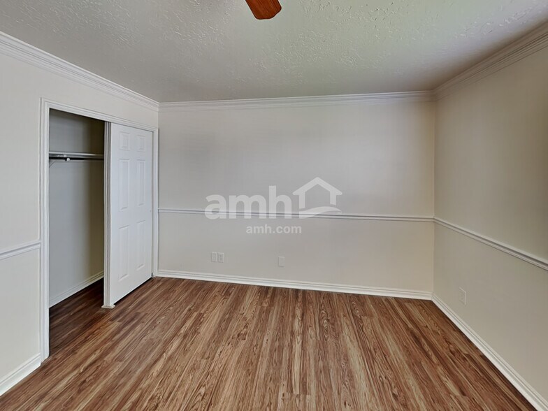 Building Photo - 5544 Lopalena Cir