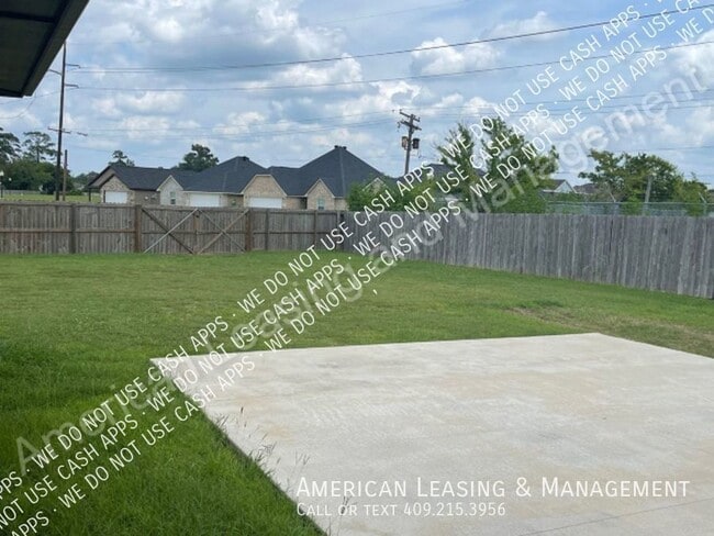 Building Photo - 2680 St Helena St