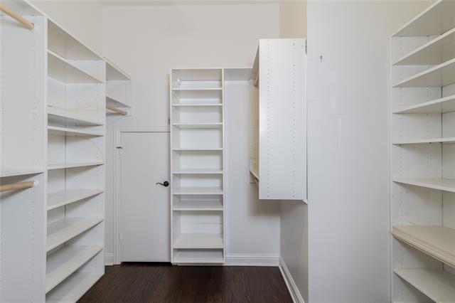 Building Photo - 8505 Olivia St