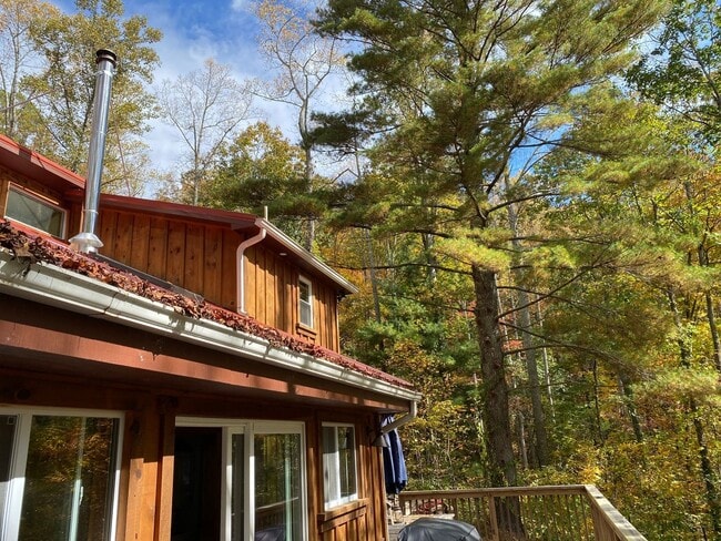 Building Photo - 143 Red Huckleberry Ln