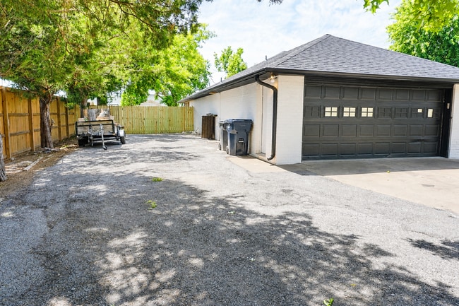 Building Photo - 3 Bed / 2 Bath Home on Cul de Sac in North Rogers - Easy access to 14th St, Shopping, Restaurants!