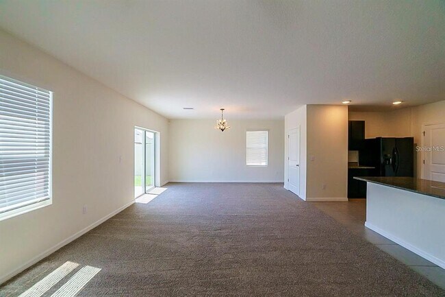 Building Photo - 7976 Pelican Reed Cir