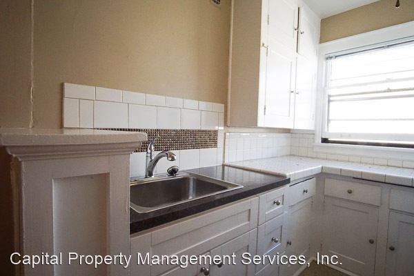 Building Photo - 2267 NW Glisan St