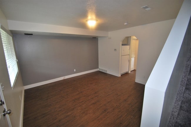 Building Photo - 157 W 1310 S