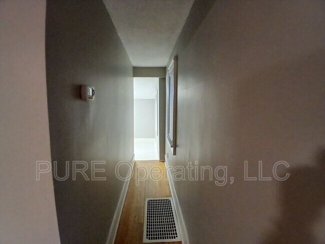 Building Photo - 3929 Patterson St