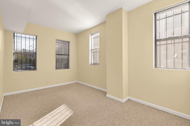 Building Photo - 1768 Florida Ave NW