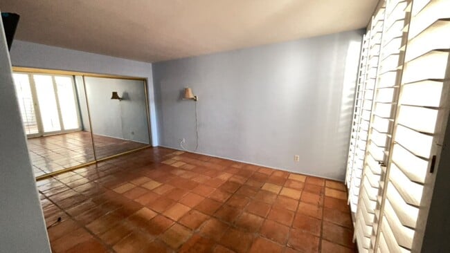 Building Photo - Chalet Palms in Rancho Mirage