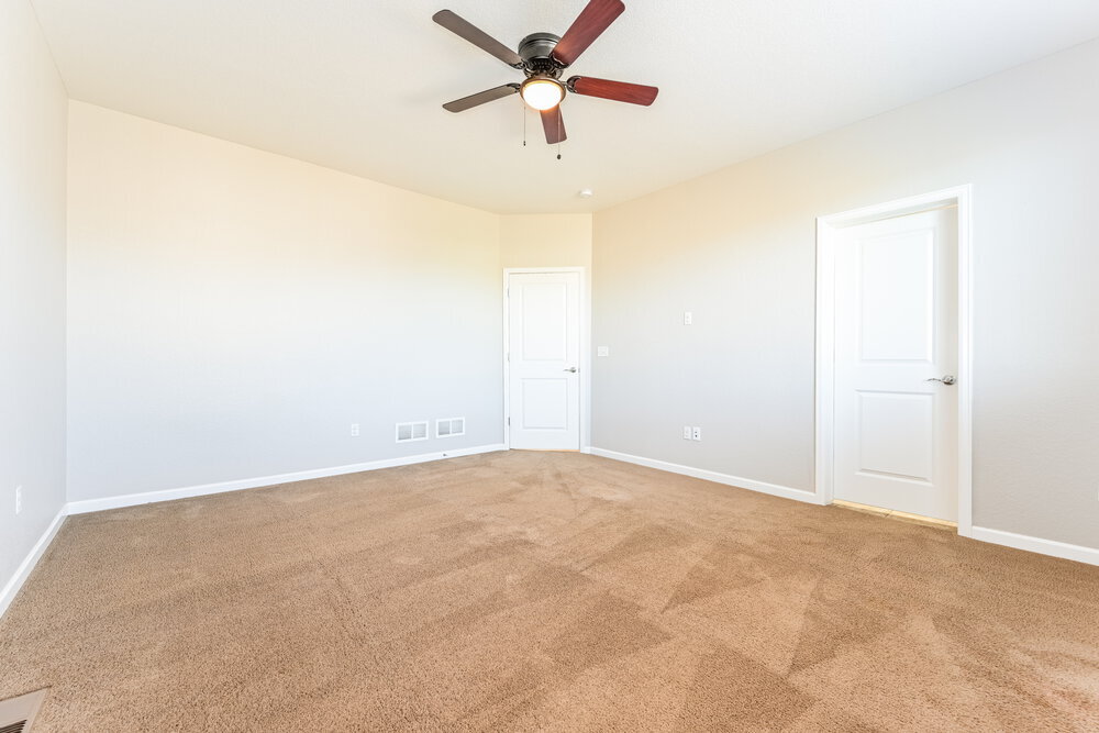 Building Photo - 2226 Summerhill Dr